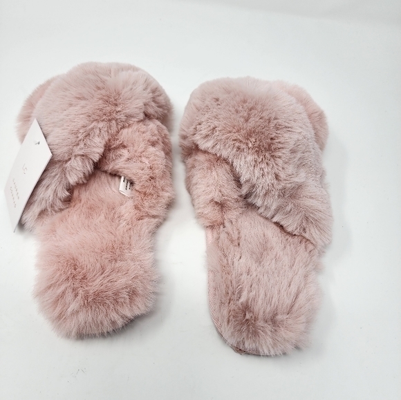 NWT Lauren Conrad Pink Faux Fur Criss Cross Slide Slippers‎ Large 8/9 - Picture 2 of 7
